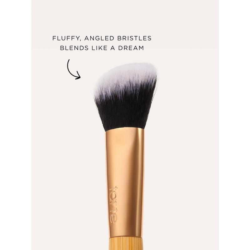 Tarte Concealer Paw Brush - Angled for Seamless Application - Image 3